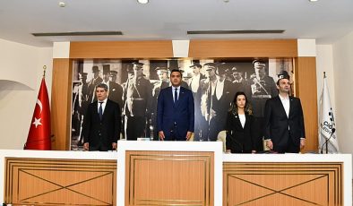Çiğli Belediye Başkanı Onur Emrah Yıldız’dan İlk Mecliste Uyum Mesajları: “Yapıcı Muhalefet Katalizördür”
